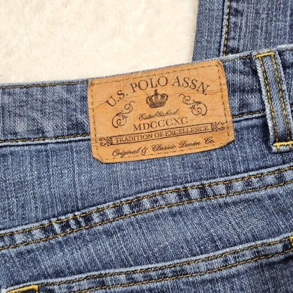 Ralph Lauren U.S. Polo Jeans ✦ High‑Rise Bootcut Blue Wash Embroidery ✦ 10 Short - Picture 5 of 14